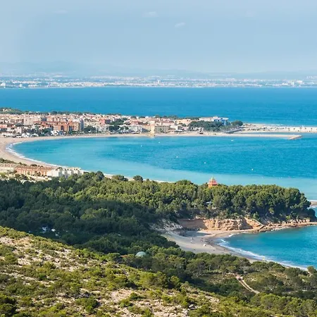 Estrella Villa